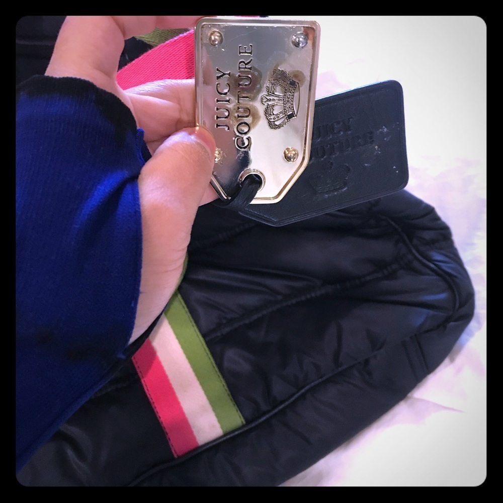 Super cute juicy couture off the shoulder bag